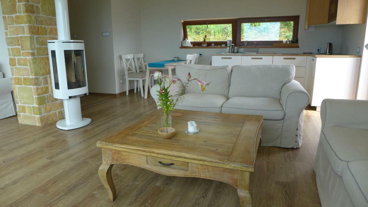 Studio Na "Teczowym Wzgorzu" Suchacz ภายนอก รูปภาพ